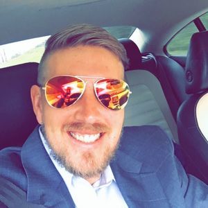 Meet your Posher, Christopher